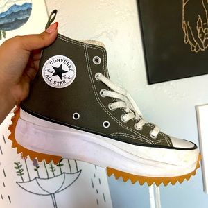 Chunky cute comfortable converse. Green